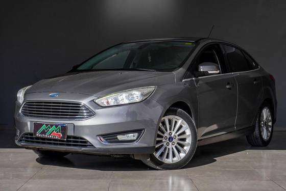 FORD FOCUS 2.0 SE FASTBACK 16V FLEX 4P POWERSHIFT